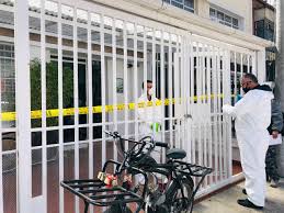 Por eso, la muerte de macarena azumendi, quien falleció a los 47 años luego de luchar desde 2016 contra un cáncer de colon, conmovió profundamente a verónica lozano luego, en su programa de telefe, la conductora habló en nombre de todo su equipo y le dejó un mensaje a su querida amiga. Pa Quererte Muere Uno De Los Personajes De La Serie En Los Proximos Rcn Radio