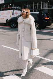 5 Head To Toe White Outfits Coat Street Style Fashion Fashion Trends Winter