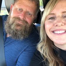 What are some accommodation suggestions near Marine Corps Recruit Depot San  Diego for graduation?