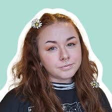 Cassie Kerr's Instagram, Twitter & Facebook