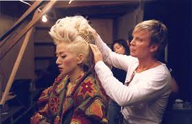 Includes transpose, capo hints, changing speed and much more. å°ˆè¨ªkim Robinson ç›´è‡³é›¢é–‹ä¸–ç•Œé‚£å¤© æˆ'éƒ½æœƒè¨˜ä½æ¢…è‰·èŠ³ Vogue Hong Kong