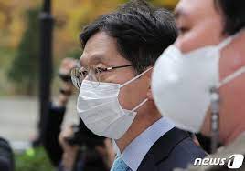 Jun 14, 2021 · 영호남 시·도지사 협력 회의는 지역 간 긴밀한 유대와 협조체제 유지 등 상생협력을 위해 1998년 구성됐다. ê¹€ê²½ìˆ˜ ìœ ì£„ ì„ ê³ ì— ê²½ë‚¨ë„ì²­ ì•ˆíŒŽ ë'¤ìˆ­ìˆ­ ë³´ì„ ìœ ì§€ ì§ë¬´ìˆ˜í–‰ì€ ë‹¤í–‰ ë‰´ìŠ¤ ë™ì•„ë‹·ì»´