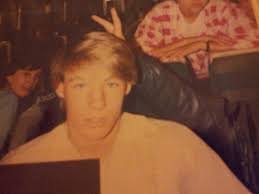 Was at Stamford School from 80 to 85 and I still see and are friends with  many from our years and others below and above x