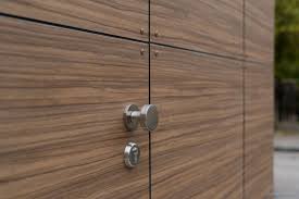 Design Gartenhaus French Walnut By Design Garten Augsburg 2 Flugelturen Und Holzlager Mit Glasdach Ein G Design Gartenhaus Gartenhaus Flachdach Gartenhaus