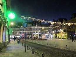 Louise marie jeanne henriette de bettignies was a french secret agent who spied on the germans for the british during world war i using the. P Lace Louise De Bettignies Begin Van De Rue De Gand Bild Von La Fleur De Lille Tripadvisor