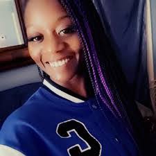 Bianca Holley's Instagram, Twitter & Facebook