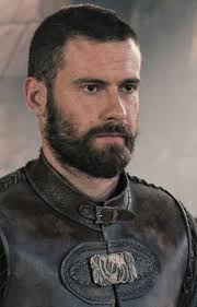 What are your 'Thoughts On' Finnin? ⚔️The bond between him and Uhtred was  unbreakable from the very beginning. The way he was there for Uhtred,  especially when he lost Father Beocca, you