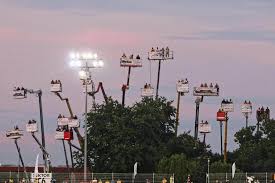 Motor lublin is a polish professional football team based in lublin. Due To The Coronavirus Limitations In Poland The Fans Of Motor Lublin Club Borrowed 18 Cranes To Support Their Team Sports