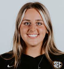 Veronica Flournoy's Instagram, Twitter & Facebook