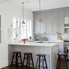 Facade Cuisine Couleur Taupe Clair Plan De Travail Blanc Cuisine Blanche Et Grise Suggestion Superbe Facade Cuisine Cuisine Moderne Cuisine Taupe