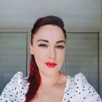 Beatriz Borja's Instagram, Twitter & Facebook