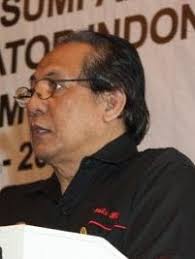 HM Edy Juwono Slamet, Dosen dan Pengamat Ekonomi