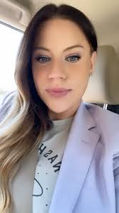 Tina Foret's Instagram, Twitter & Facebook