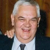 Arthur Therrien's Instagram, Twitter & Facebook