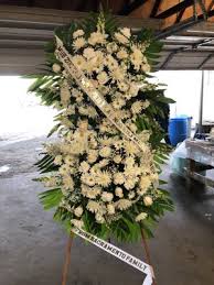 They are committed to provide a pleasant shopping experience with highest quality of product and service. 1800flowers Conroys Fresno 3377 W Shaw Ave Fresno Ca Florists Mapquest