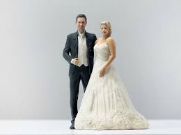 Want A Cake Topper That Looks Exactly Like You And Your Groom Wedding Wedding Dress Cake Wedding Cake Toppers