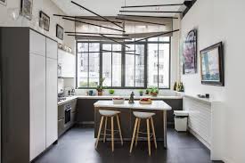 Ilot central cuisine aménagée financement achat faire soi meme produits moderne design modern. Cuisine Avec Ilot Central Conseils Et Idees Pour Bien L Amenager