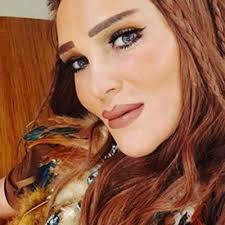 Her father öztürk serengil was an actor, theatre performer and showman. Seren Serengil Biography Height Life Story Super Stars Bio