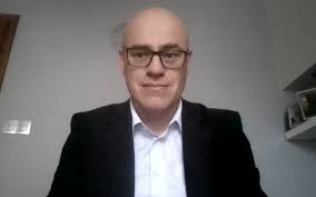 Jak nie dać się nabrać na kiepską uczelnię biznesową