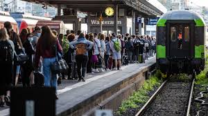 Maybe you would like to learn more about one of these? Streik Bei Der Bahn Viele Zugausfalle In Bw Swr Aktuell