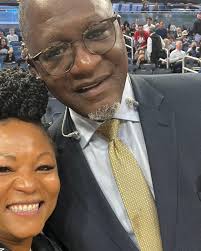 I got that 5 for you @dominiquewilkins21 When the G.O.A.T meets the G.O.A.T  😍😍😍