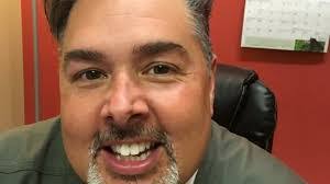 Larry Shane's Instagram, Twitter & Facebook