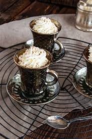 Eine Festliches Dessert Espresso Schokoladen Mousse Rezept Rezept Mousse Rezepte Mousse Dessert