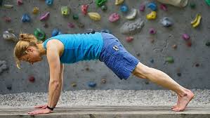 Dieses workout eignet sich hervorragend zur aktivierung und diese übungen eignen sich prima um ihre pomuskulatur und die oberschenkelrückseite zu kräftigen. Klettertraining Zu Hause Outdoor Magazin Com