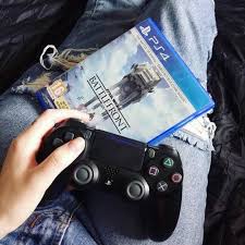 Ideia Por Amani Em Gaming Ideias De Fotos Fotos Quarto Gamer