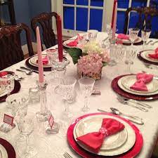 We have included this video tutorial from haylie michelle to show you how to create a valentine's day table setting. 20 Valentine S Day Table Settings Perfect For Romantic Dinners