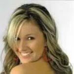 Heather Gumm's Instagram, Twitter & Facebook