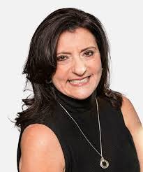 Rosetta Rose's Instagram, Twitter & Facebook