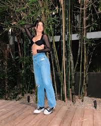 Pin su Charli D'Amelio Fashion