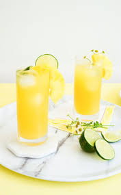 Patron Ananas Das Einfachste Tequila Getrank Das Sie Machen Werden Tequila Cocktails Tequila C Cocktail Recipes Easy Easy Mixed Drinks Tequila Mixed Drinks