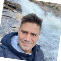 10 "A Fontan" profiles