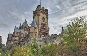 Von der grundsteinlegung am 15. Schloss Drachenburg Vom Zauber Des Moments Und Einer Zeitreise