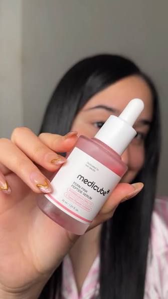 Reparación intensiva que tu piel va a notar con @medicube_global_official Este serum con PDRN de salmón 10.000 ppm, un activo biocompatible similar a la piel humana, está formulado para mejorar la elasticidad,