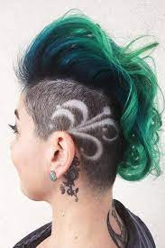 90 Stunning And Sassy Short Hairstyles For Fine Hair That Are Too Cute For Words Chic Short Haircuts Short Hair Mohawk Girls Short Haircuts