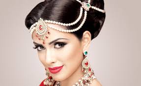 I specialize in eyebrow, asian bridal makeup, back. Bhanupriya Makeup Artist Salon Bridal Packages In Doorstep Services Delhi Ncr Mydala Bhanupriya Makeup Artist 215025
