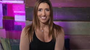 Still married to her husband schobert norbert? Rubint Reka Engem Nem Tesz Boldogga Egy Tobb Millios Taska 24 Hu