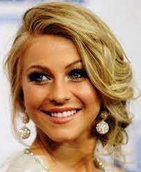 Elegant Short Side Swept Hair Jpg 500 612 Pixels Short Hair Updo Short Hair Styles Bridesmaid Hair