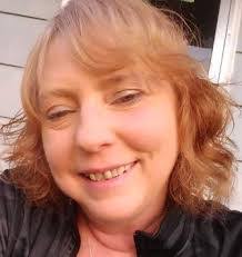 Bonnie Hamlett's Instagram, Twitter & Facebook