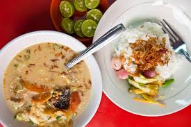 Itu yang bikin makin mantap kuliner ini. Fakta Menarik Tentang Soto Betawi Yang Harus Kamu Tahu