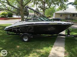 Excellent Condition Like New A Great Jet Boat This Yamaha Boat Comes With A Trailer Jet Boats Yamaha Boats Jet Boats For Sale