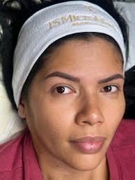 Así culminamos la semana!🔥😍 Nuestra clienta carecía de pocos vellos en  sus cejas así que en este caso, elegimos la técnica Latin Brows que nos  ayudó a que sus cejas luzcan perfectamente