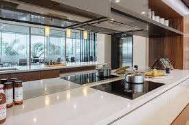 The maximum dimensions available are 4 meters by 1.50 meters (lenght x width). Splashbacks Lickiss Fabrications