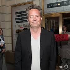 See more ideas about matthew perry, dream husband, matthews. C6g3aogpmcwt4m