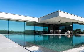 Grâce à cette expérience, nous savons entretenir une piscine. Kiezen Voor Een Zwembad Doe Je In De Winter Bouwenwonen Net