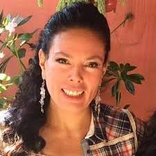 Maria Muciño Conductora