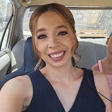 Audrey Campos's Instagram, Twitter & Facebook